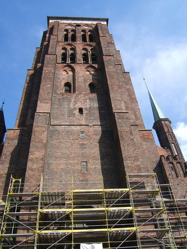 Реставрация средневековых строений